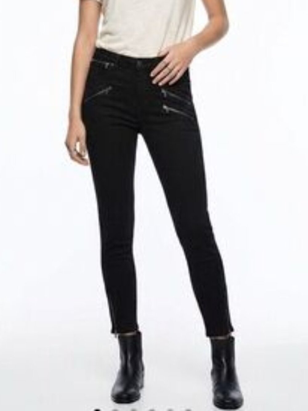 ZARA Black Women's Skinny Jeans with Front and leg Zipper Accents size 4, 36